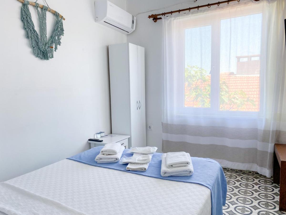 Lacivert Hotel Ayvalı Szoba fotó