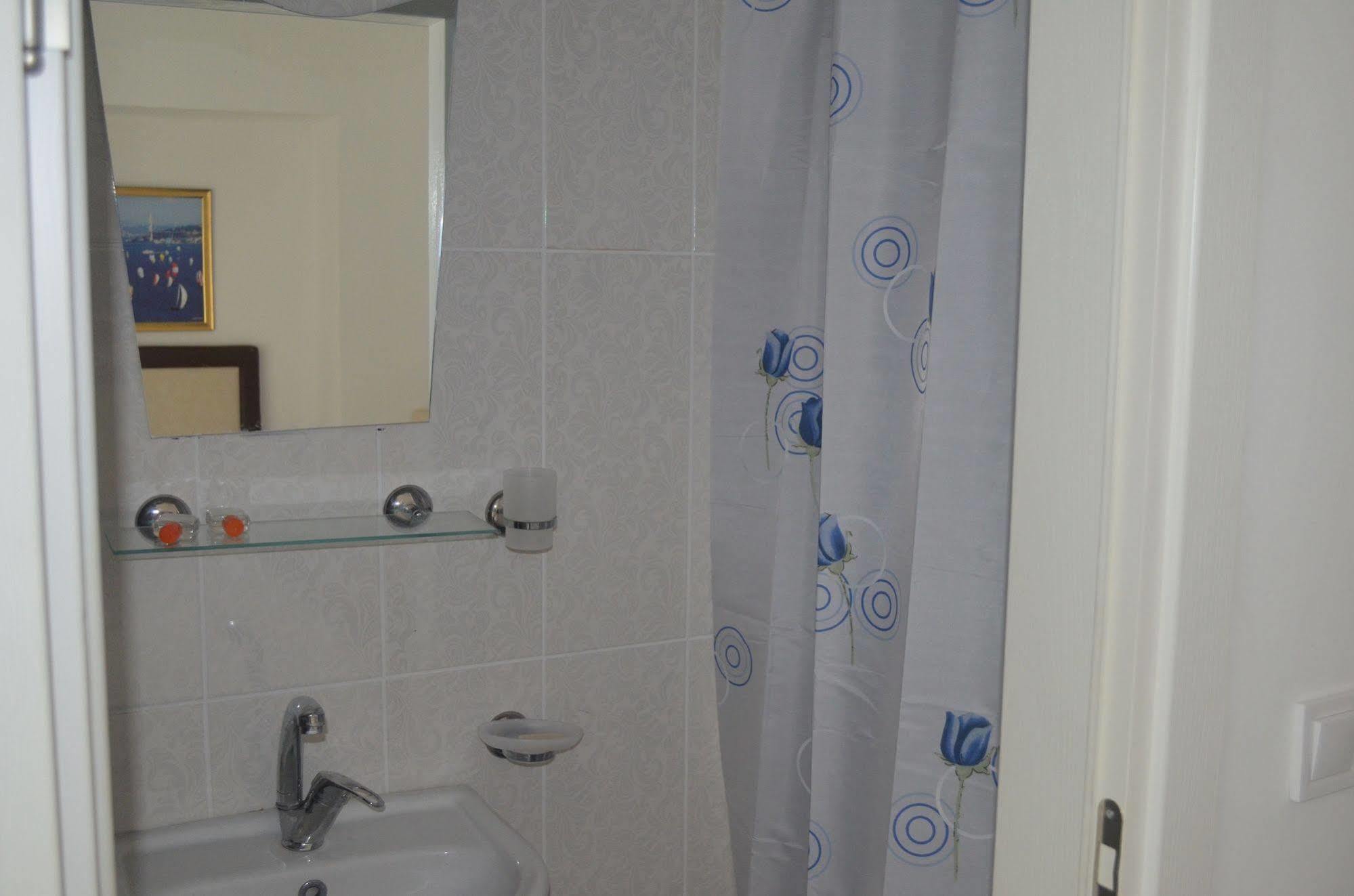 Lacivert Hotel Ayvalı Kültér fotó
