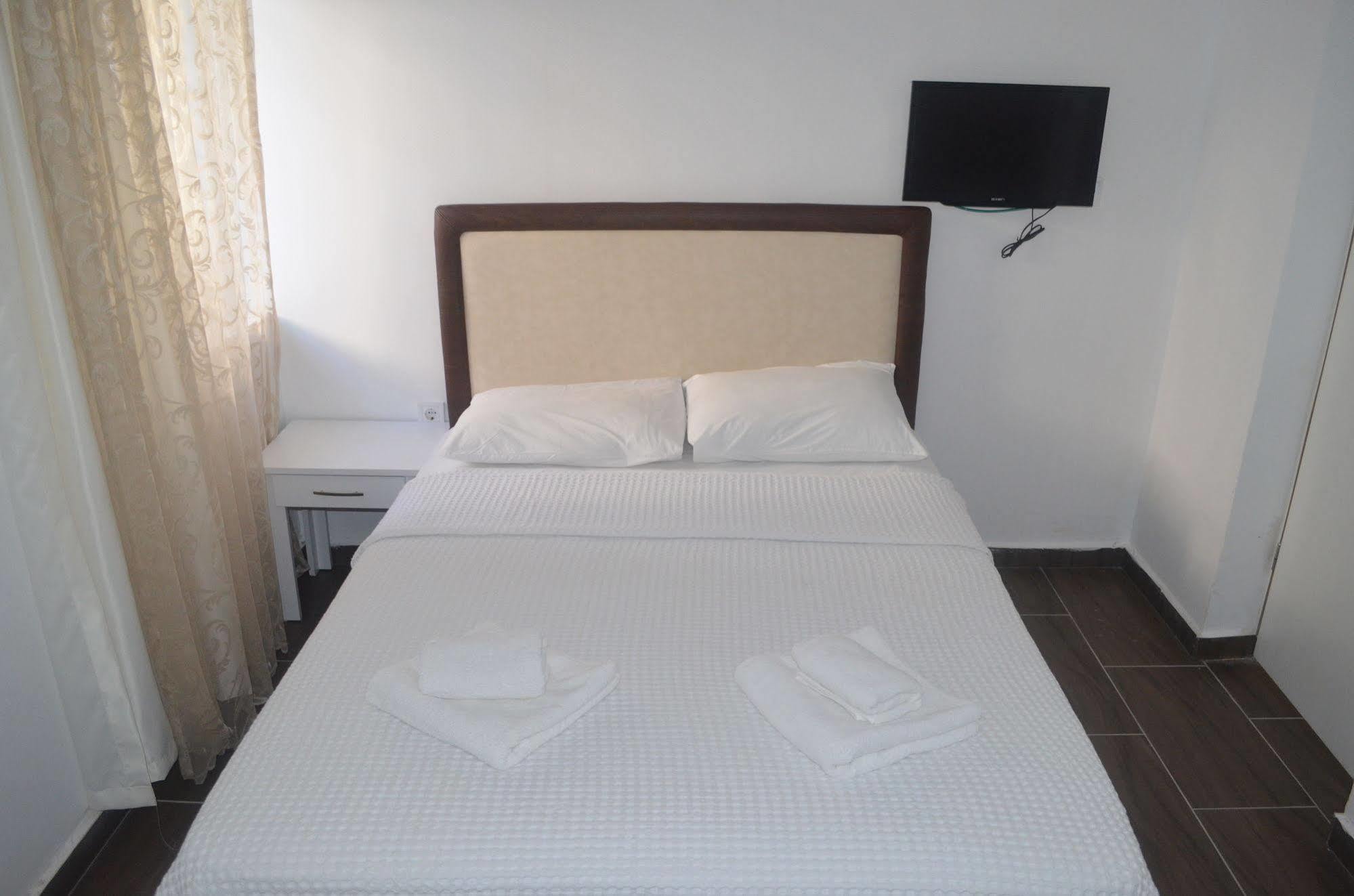 Lacivert Hotel Ayvalı Kültér fotó