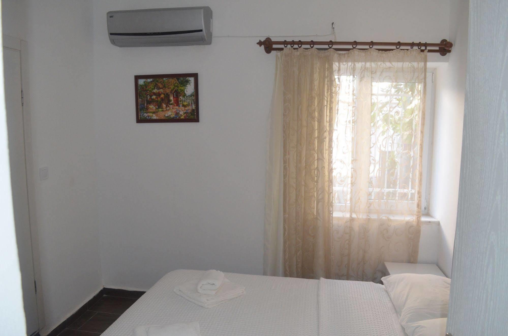 Lacivert Hotel Ayvalı Kültér fotó