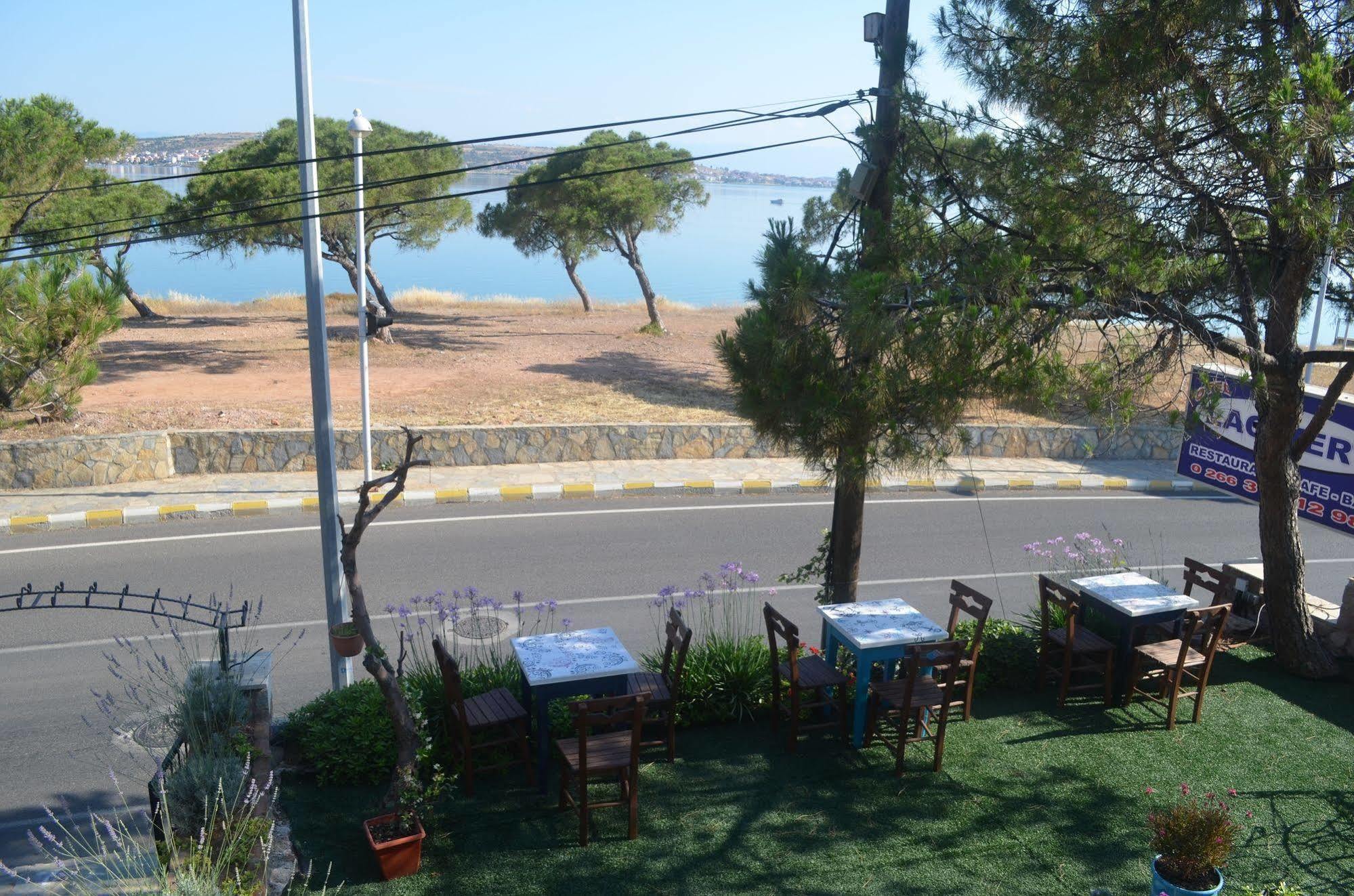 Lacivert Hotel Ayvalı Kültér fotó