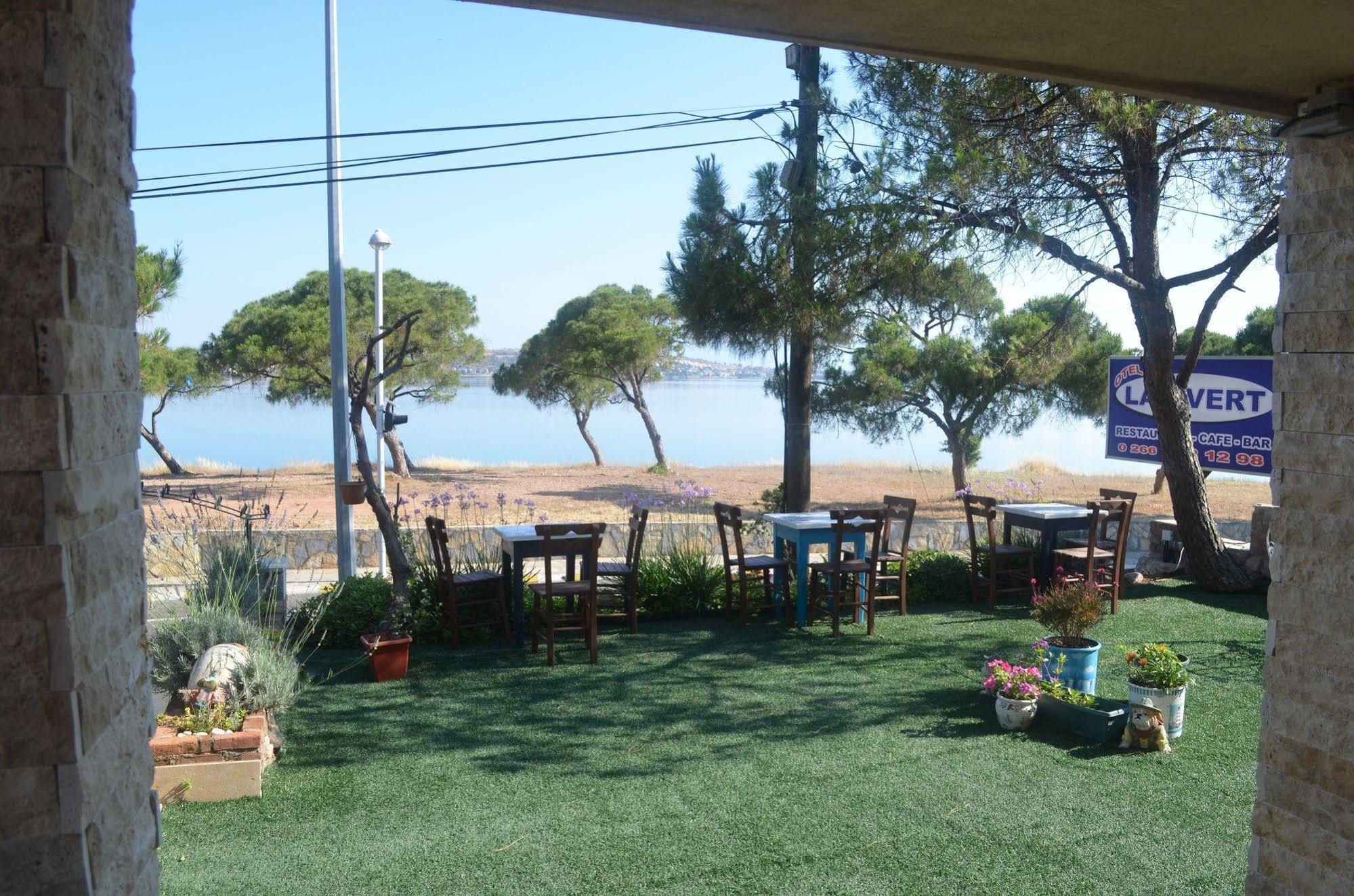 Lacivert Hotel Ayvalı Kültér fotó